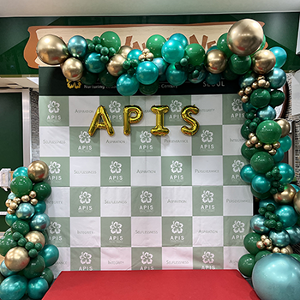 APIS 외국인학교 고등부 졸업식(오가닉  컬럼 포토존)